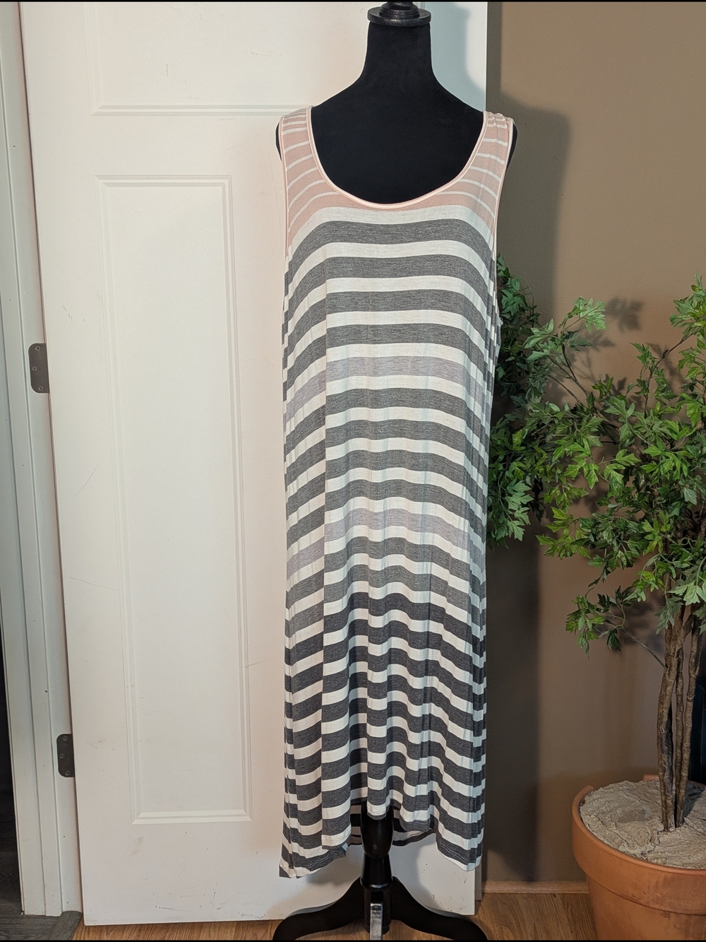 Sunday Striped Maxi Dress in Blush, White & Gray. Size 2X. Beach. Leisure.